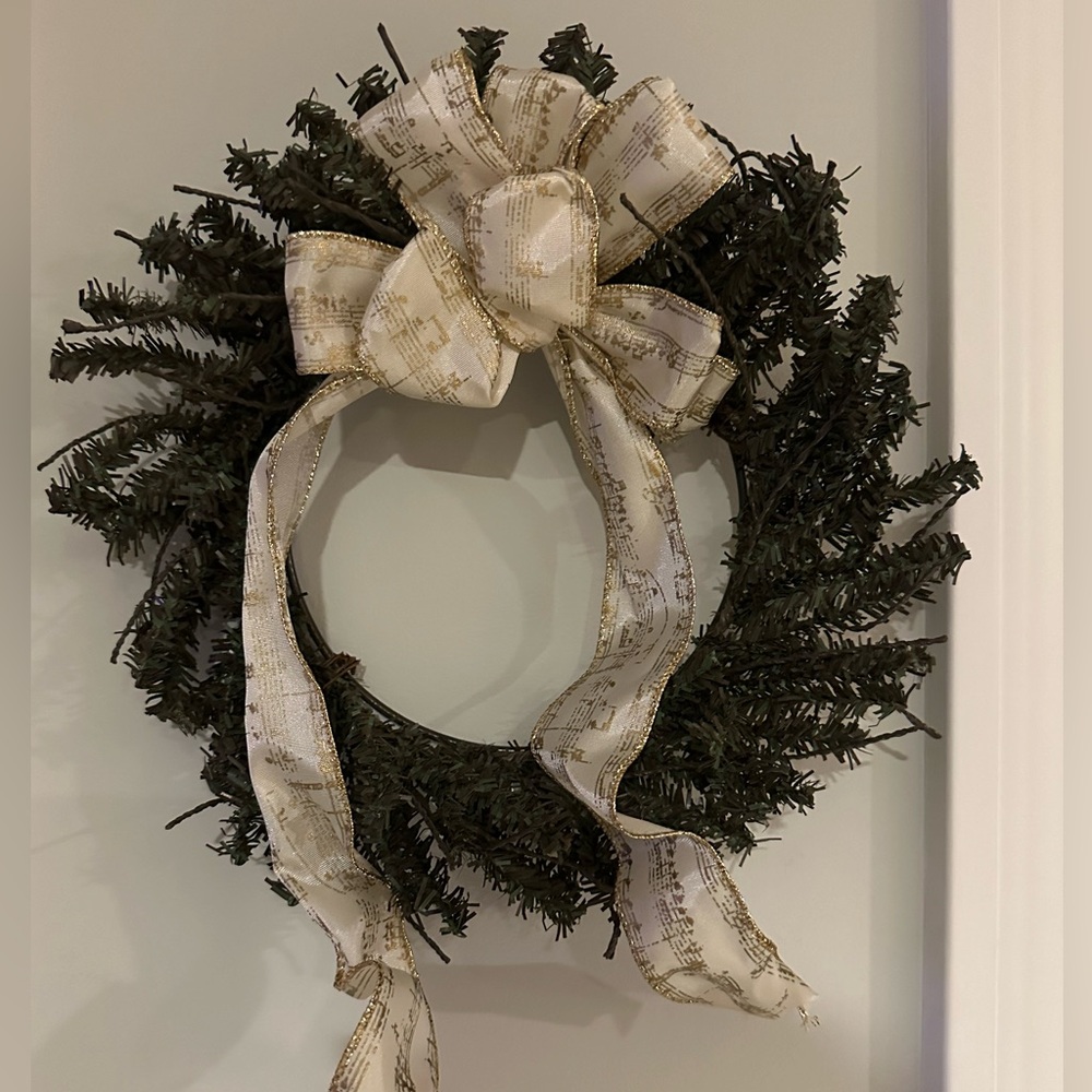 Christmas Wreath with Bow